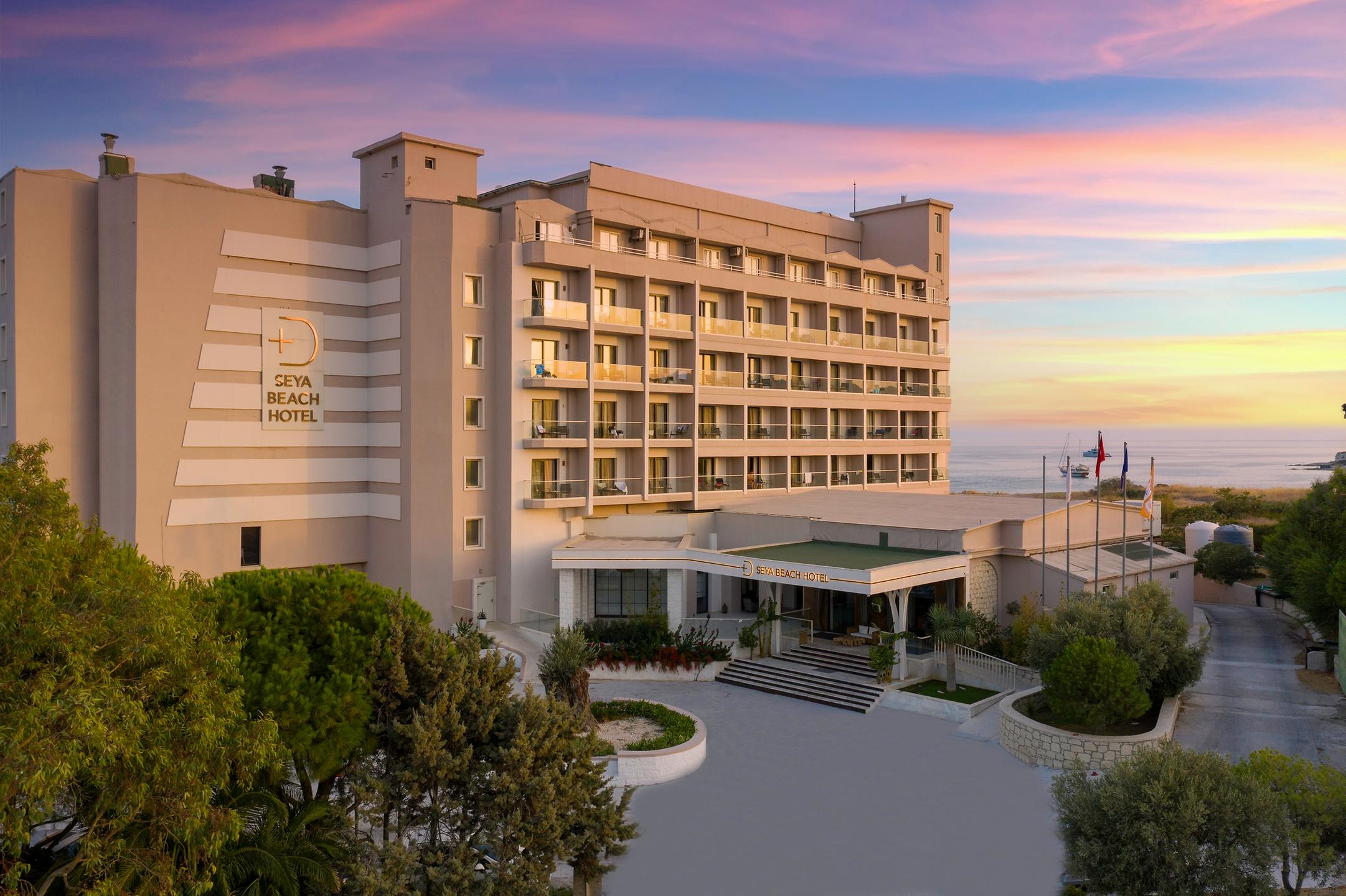 Design Plus Seya Beach Hotel