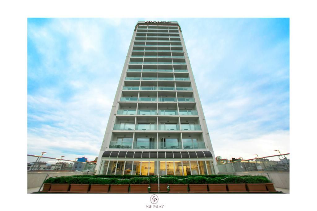 Ege Palas Business Hotel