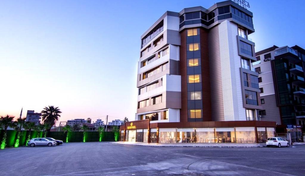 Majura Hotel Business Karşıyaka