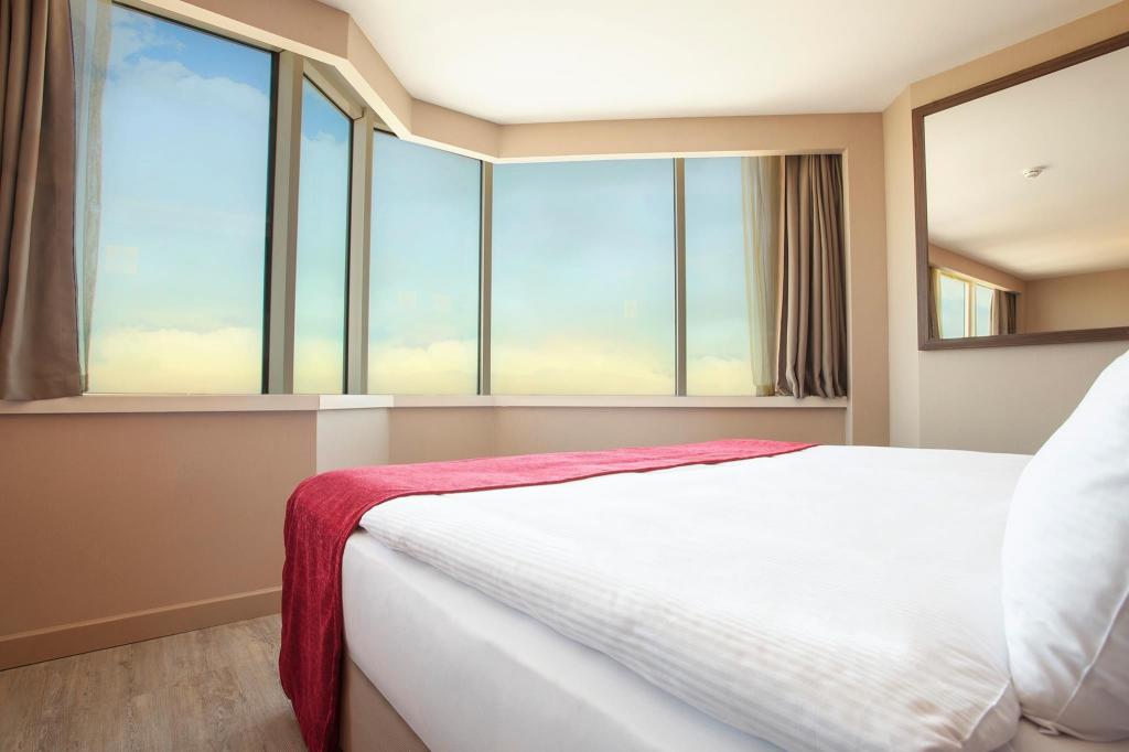 Ramada Encore by Wyndham İzmir