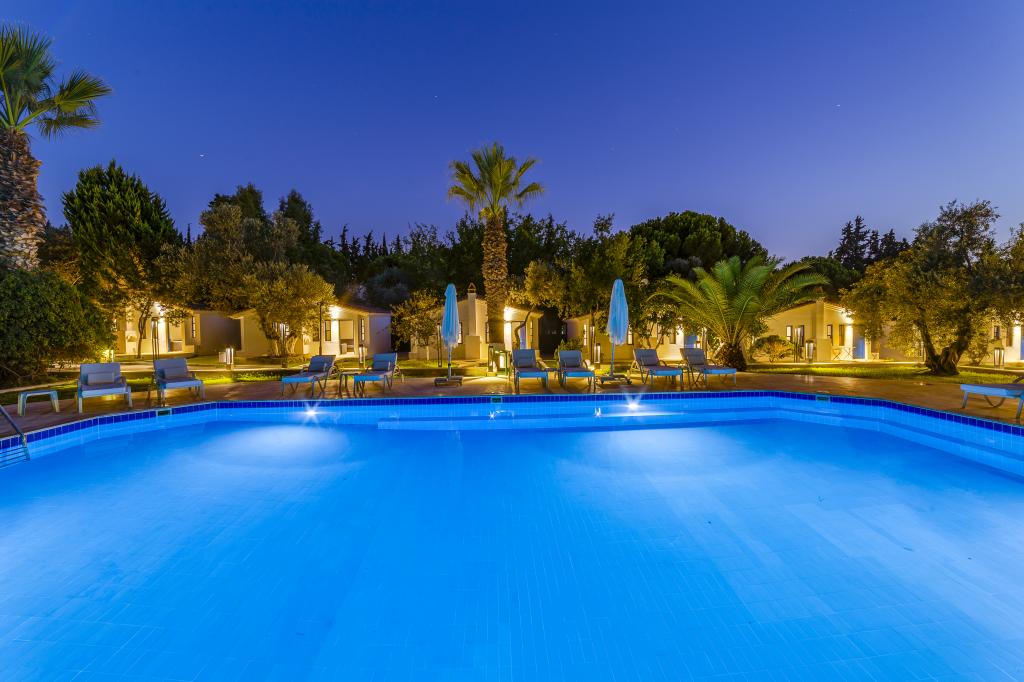 Risus Garden Marina Hotel